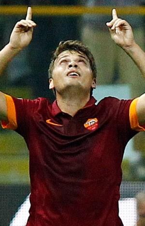 Happy birthday to Adem who turns 23 today! 