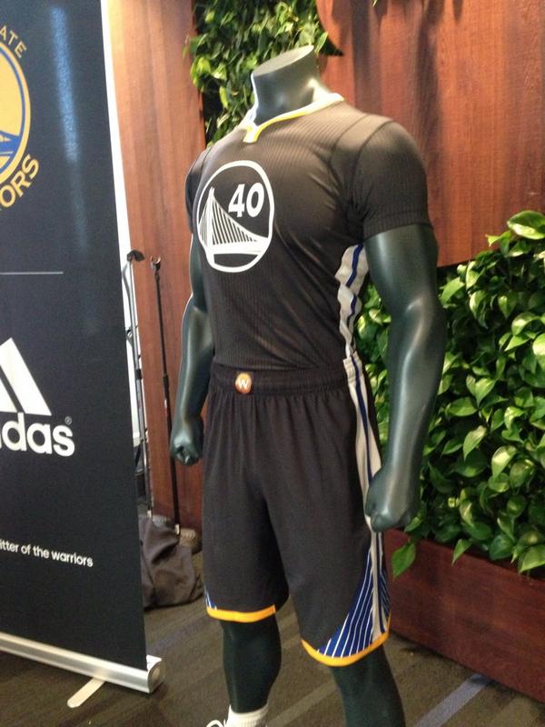 justjlo's tweet photo. New fresh look of the #GoldenSlate @warriors...caught what I did there?! #DubsConfidential #DubNation #WarriorsSlate http://t.co/tOEa2VnCRM
