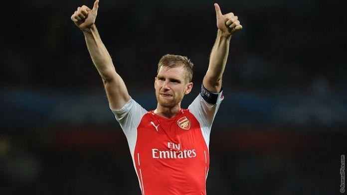 Captain Per :p "  in 1984, Per born in Hannover Germany. Happy 30th Birthday, BFG! 