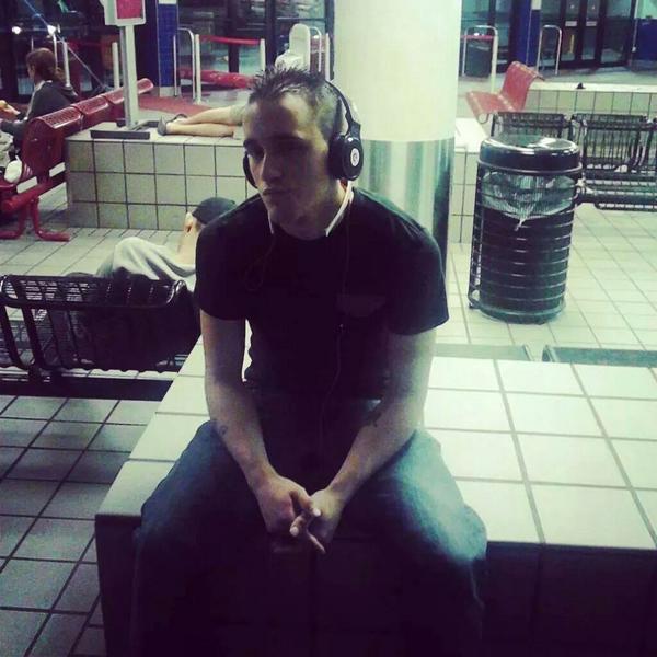 Samhigh172's tweet image. 