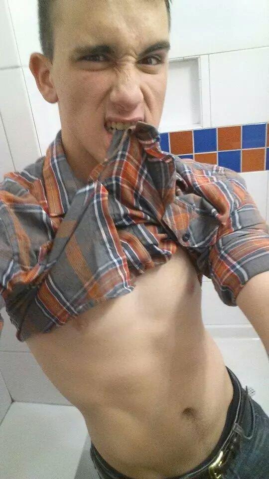 Samhigh172's tweet image. 