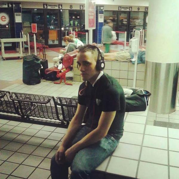 Samhigh172's tweet image. 