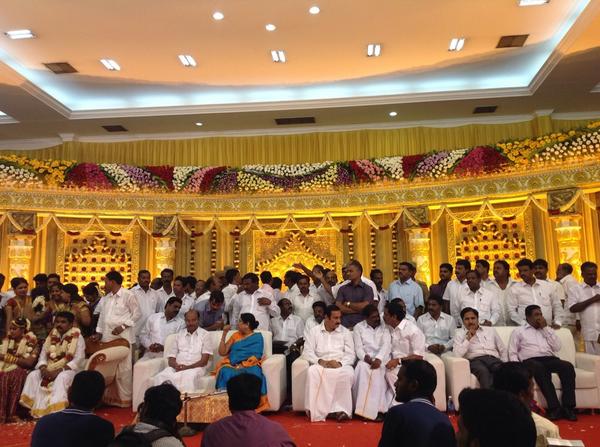 GkPmk's tweet photo. 28.9.2014 திருக்கச்சூர் கி.ஆறுமுகம் இல்ல  திருமண விழாவிள் பா.ம.க தலைவர் ஜி.கே.மணி கலந்துகொண்டார். http://t.co/eaniNqc19H