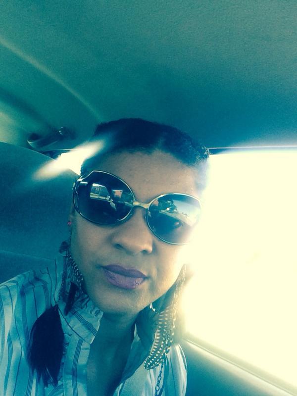 onie_v's tweet photo. Sunday funday http://t.co/EV211Eu8Ia