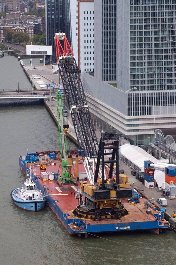 Conquest MB1, geflankeerd door Eddy Tug 1. Mooie plaat door René van der Kloet.