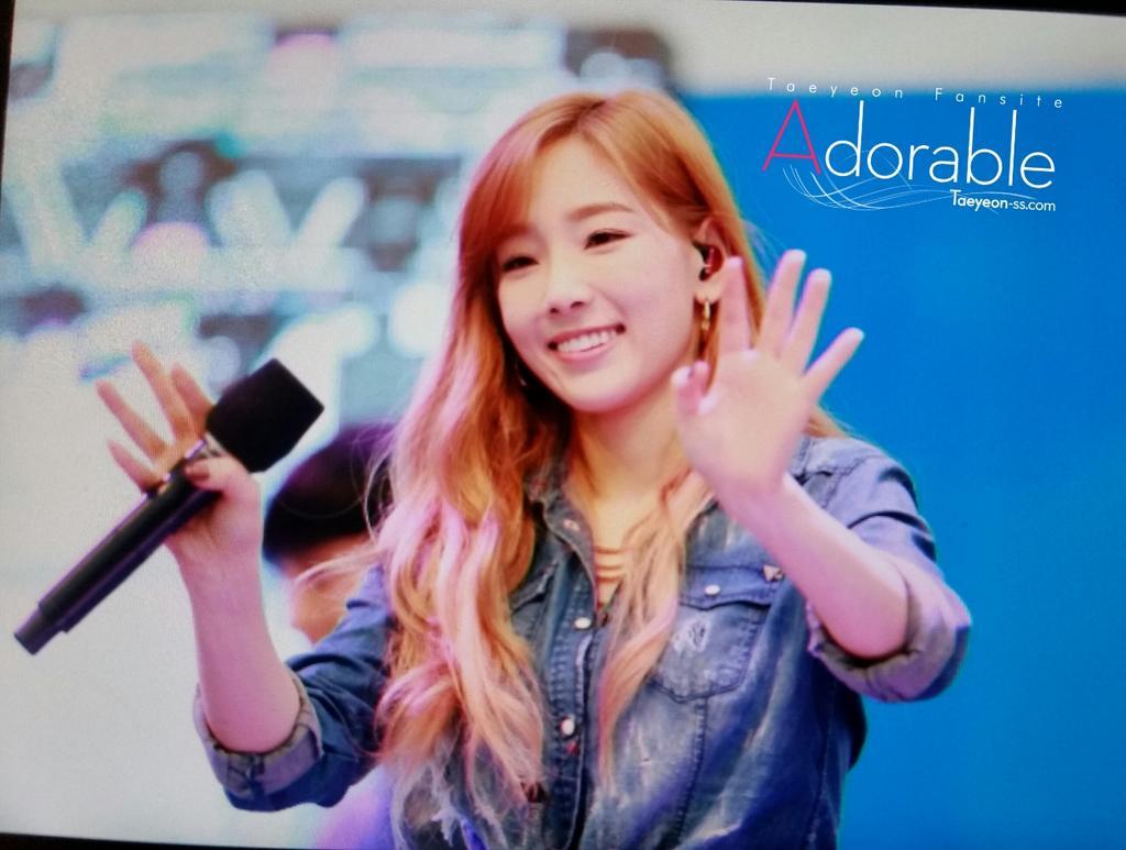 [PIC][29-09-2014]TaeTiSeo biểu diễn tại "Cultwo Show Incheon Asian Games" vào chiều nay ByrudFHCAAA2d82