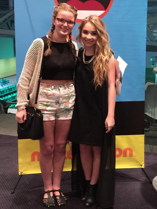kateemargarett's tweet photo. @SabrinaAnnLynn it was so nice to meet you yesterday! You are so gorgeous!!! Xx enjoy being in Australia 🐨 😘 http://t.co/Ytc324eIoj