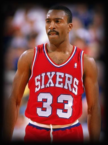 Happy 48th birthday to former guard Hersey Hawkins (1988-1993). 