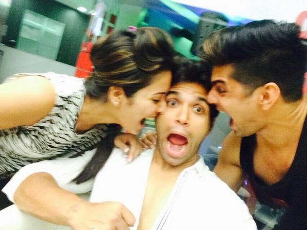 AshaNegi7's tweet photo. Isn't he yummy???;) http://t.co/89ph4FmCku