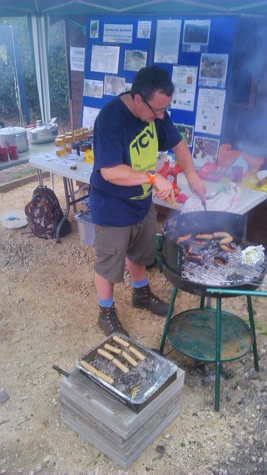 TCV_Sheffield's tweet photo. @TCVtweets A great day on Friday showcasing the allotment project in #Sheffield at our Open Day! #joininfeelgood http://t.co/ViwytZRn6E