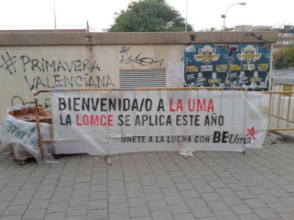 FdE_Malaga's tweet photo. Pancartas para comenzar el curso luchando: ¡únete a la lucha! http://t.co/lyxgWEw9xO