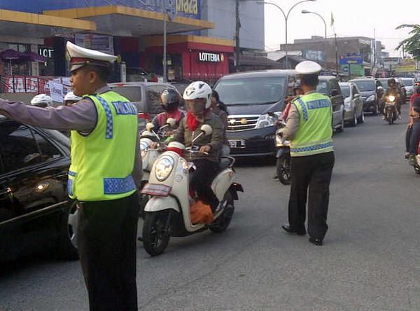 TMC Polda Metro Jaya tweet media