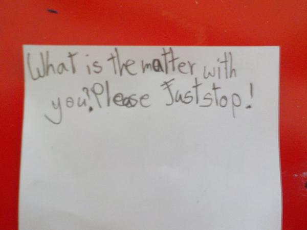Geckoschool's tweet photo. Gecko kids writing notes at lunchtime off their own backs. #Geckoschool @VickiKielySays @RichardOBarry http://t.co/T5wzK2KzLc