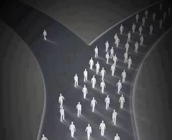 BrixtonNow's tweet photo. "@QueGraffiti: No tengas miedo a ser diferente http://t.co/yMZQydlhyU" Real Real Reality