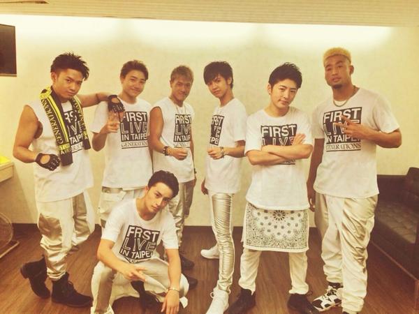 GENE_2426's tweet photo. 挑戦。
GENERATION デビュー日
11.21
#1121RT 目指します
#見たらRT
#LDH好きな人RT
#RTした人全員フォローします
#協力お願いします
1121RTでSTOP!! http://t.co/j8O2YtGzUs