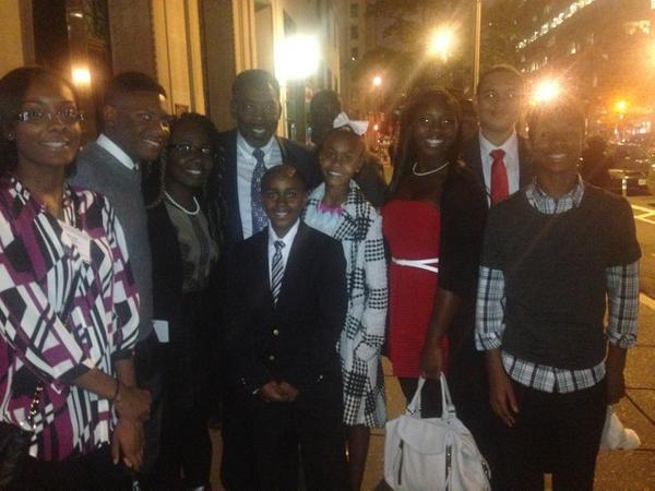 WYFoundation's tweet photo. WYF with Renowned #
Actor #Ernie #Hudson at #Georgia #Brown's.  Thank you @Ernie_Hudson! http://t.co/NRHHFeyWq8
