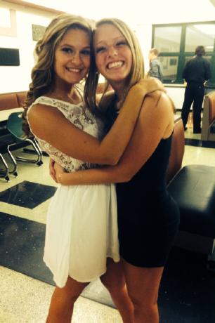 EmilyJoynson's tweet image. Rare picture of KC hugging me