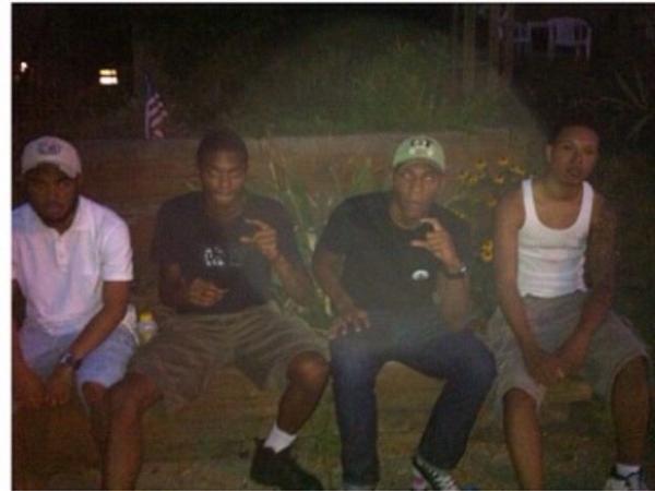 AWESOME_FLASH's tweet photo. @PocketsFullOf_ @AnDREttiGary Rip @BUB_Mostwanted #foreverbub 1300 http://t.co/ZU8BeKQ5JY