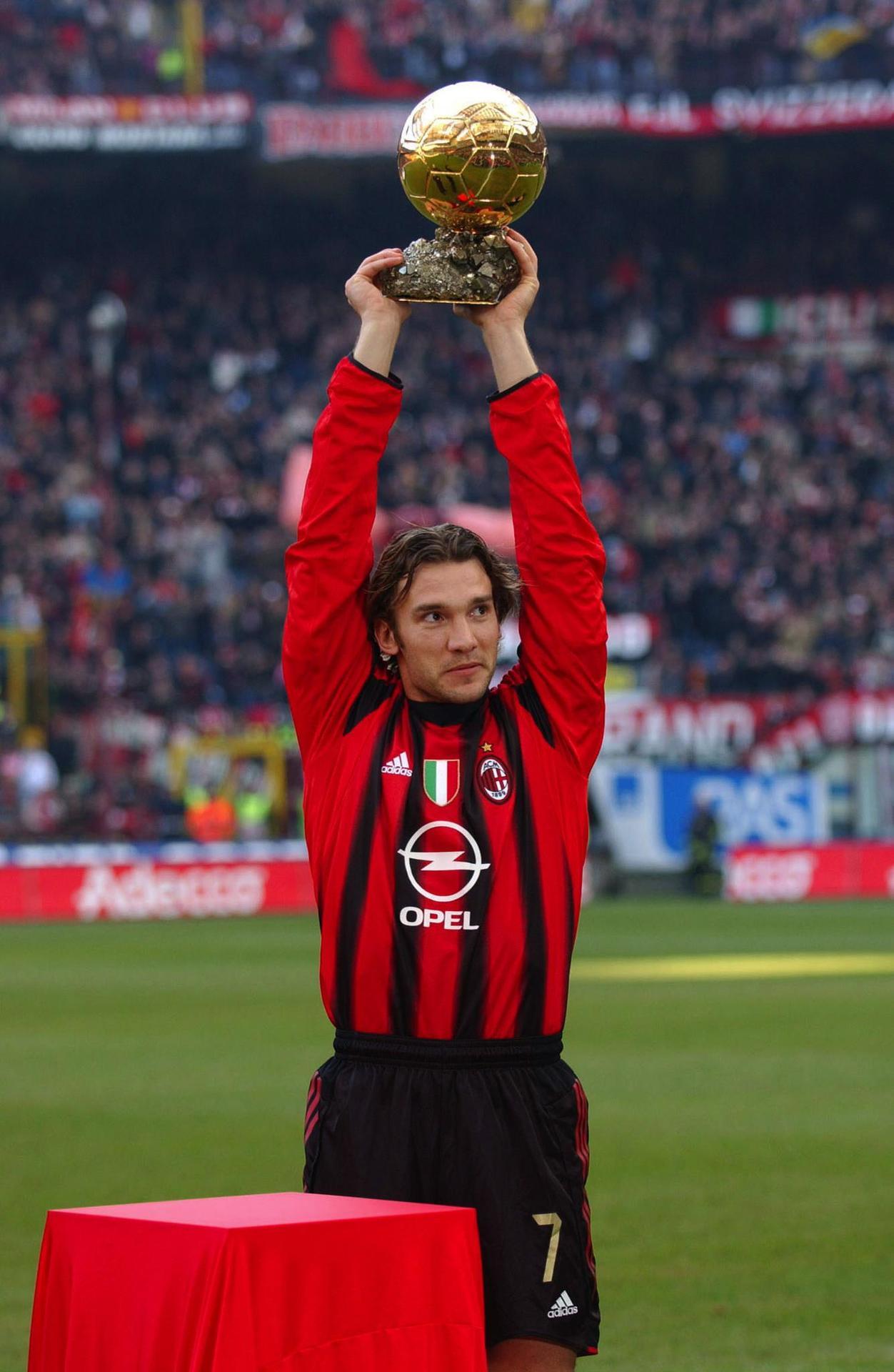 Happy birthday to 2004 Ballon dOr winner Andriy Shevchenko who turns 38 today. 