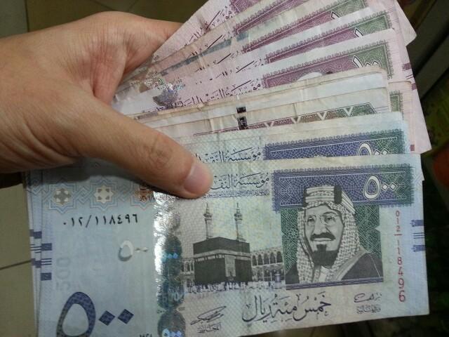 تويتر Frenk Oleever على تويتر Pertama Kali Lihat Duit Arab Saudi Pergihaji Http T Co Bua1mybhdo