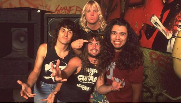 Rockencio_'s tweet photo. Un año de Slayer en Paraguay lml http://t.co/uTqRCEZtLP