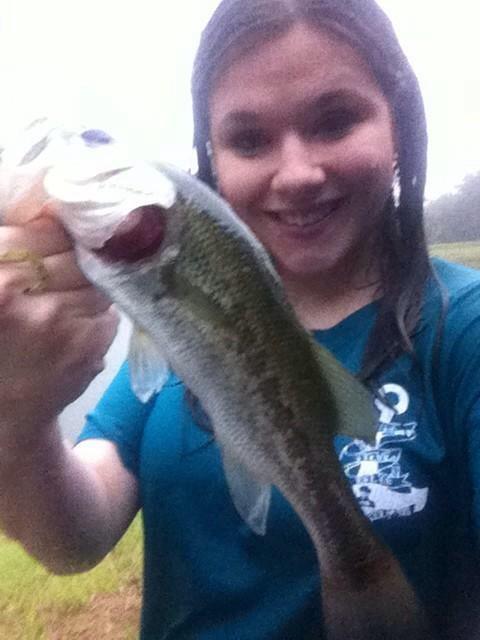 fish_that's tweet photo. Follow my personal account. I'll be deleting this &amp; posting same stuff on my other one. @Sav_Holloway http://t.co/kUmE5GgGCc