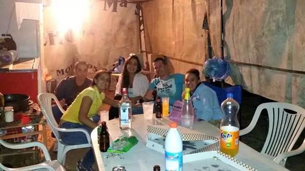 manooLii's tweet photo. Una romeria de 10!! 😊🎉😜 http://t.co/G6MA0rKTlw