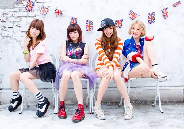トレンディー速報 Silent Siren 爽快ロック 人気読モバンド急上昇中 寒川綾奈の卒業の隠された真相は Pv画像あり Http T Co Jncwcdy6ul クリック 読者モデル Silentsiren 爽快ロック Http T Co Unh00wr8jq