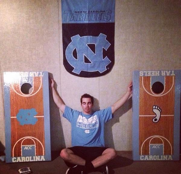 Juney10's tweet image. @LateNightwRoy best selfie ever after the Duke win last year #LNWRselfies @marcuspaige5 @bjohnson_23 @JoelBerryII