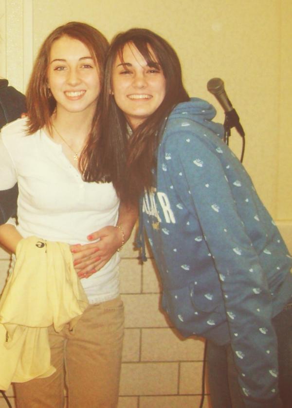 BrB1351's tweet photo. Happy birthday @__mward #curl #crablegs #gigglepatch http://t.co/eToawTKIrj