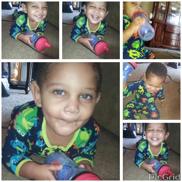 PlayYoRole_Boo's tweet image. Look at my baby .. I just love him so much #MyToot