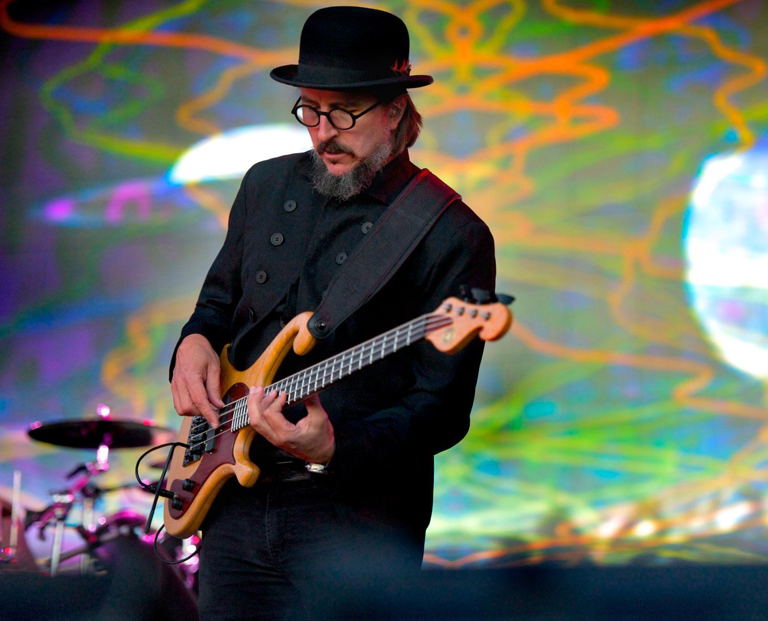 Happy Birthday to Dunlop Strings artist, badass bassist & all around quality (most likely) Earthling, Les Claypool! 