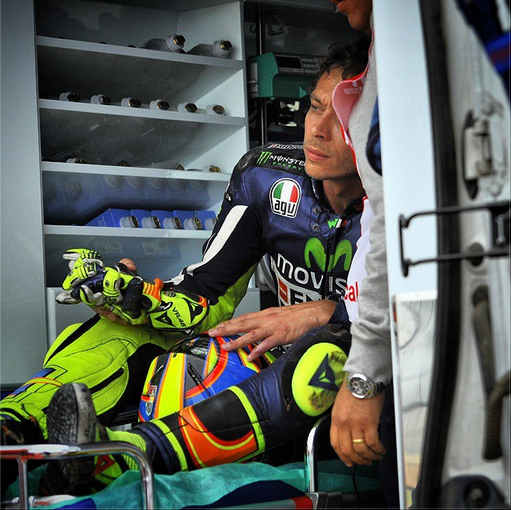 MotofamilyGP's tweet photo. .@ValeYellow46 #MotoGP #Motorland014 #AnimoVale. http://t.co/2xkjNpcU41
