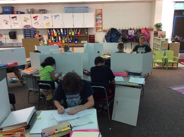 mkett42's tweet photo. Yayyyyyy!!!"@MsHerbertteach: We made it through Fractions...for now π #hillthinkers #takingthetest #decimalsarenext http://t.co/2iv2u85LX8"