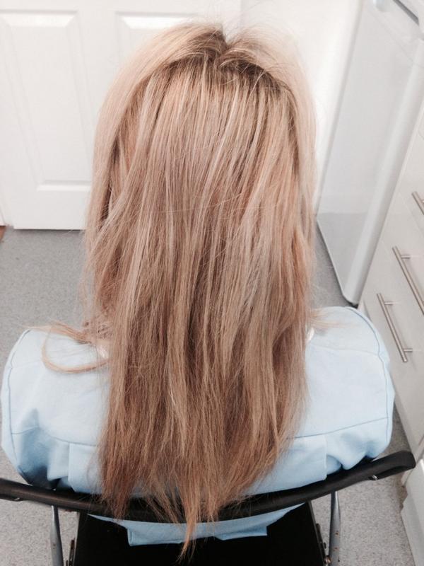 AmyExtensions's tweet image. Full head of Micro Rings done today :) #extensions