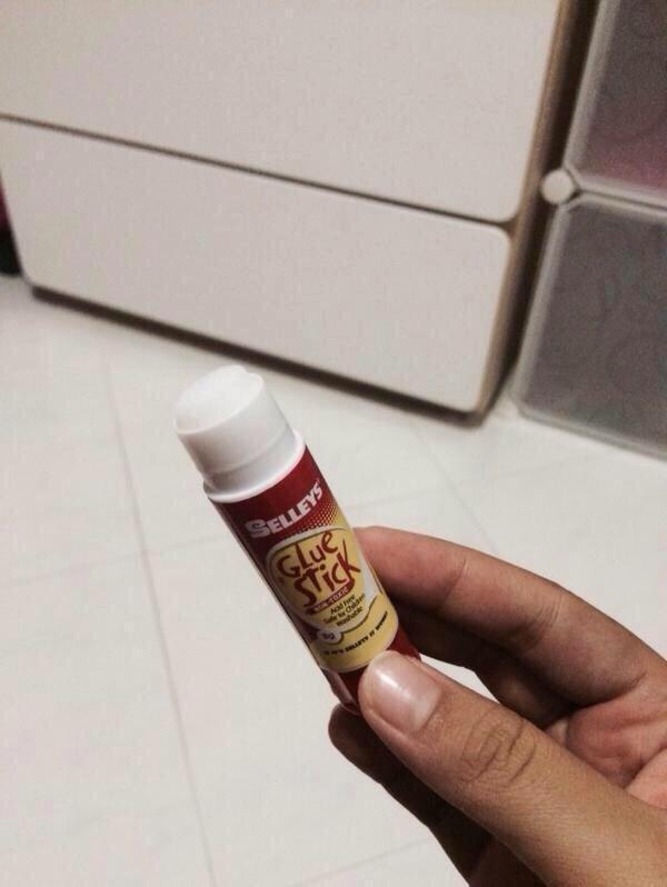 GirlsNoteBook's tweet photo. this lipstick would look great on your lips http://t.co/dntSfXseoz