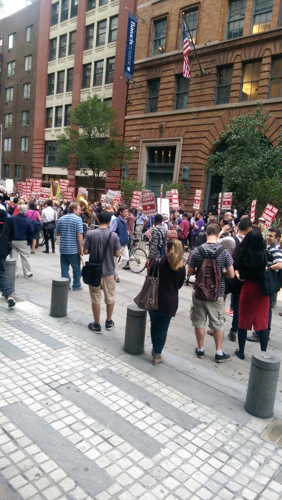 ryanmathews95's tweet photo. That moment when the professors are protesting outside the building...... http://t.co/gepkw27FkO