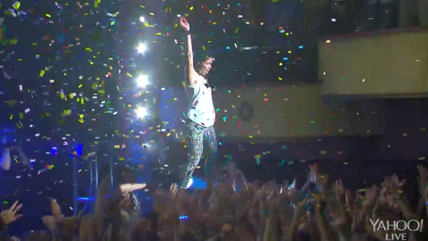 Yahoo Music tweet media