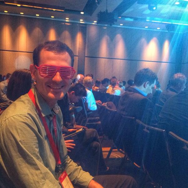 whytebate's tweet photo. Daniel is taking his new persona seriously. Starting early here at #TrendspotANZ #diehardclubber http://t.co/HgbOlrngbn