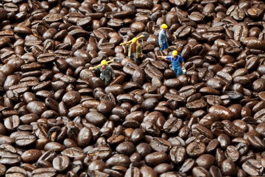 WinstonWachter's tweet photo. Happy National Coffee Day from us in #Seattle! (image): #ChristopherBoffoli "Coffee Crew" #WinstonWachterFineArt http://t.co/yu9NQo8qxI
