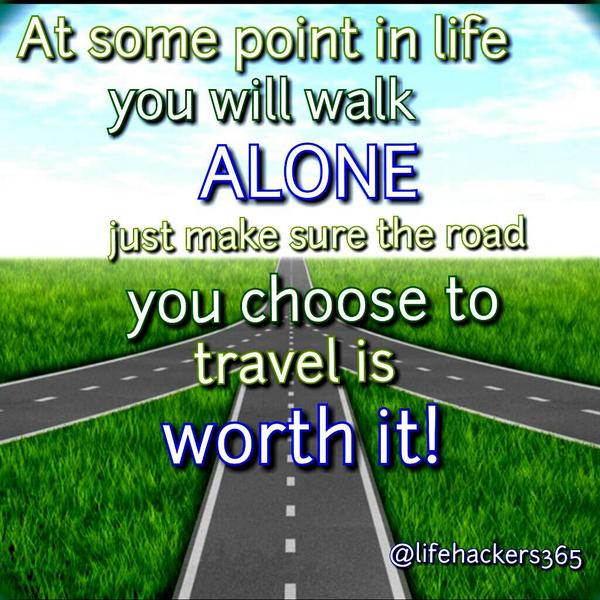 lifehackers365's tweet image. Go out and be fearless! Leave your footsteps for others to follow in! #CreatingPaths #TrustTheProcess #HaveFaith