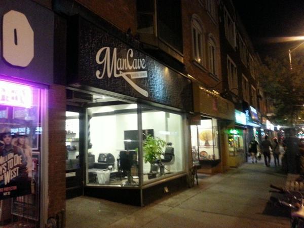 UinvitedU's tweet photo. Thanks @mancaveto great cut, great chat, espresso to go. Just what I needed. Back to work http://t.co/kI55RNnJb7