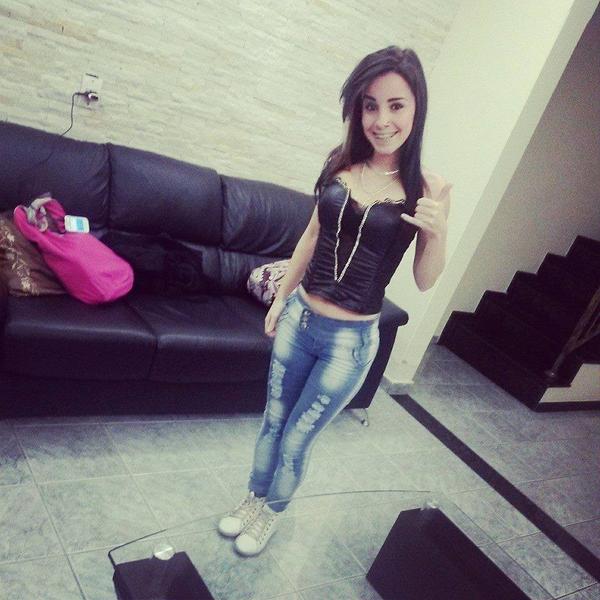 MininaTr4ir4's tweet photo. #CorpoTodo http://t.co/pc7f4wVJgA