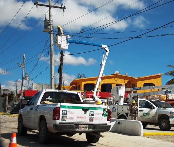 Se ha restablecido en su totalidad la energía en la zona norte del estado, 99% en La Paz y 86% en Los Cabos #BCS