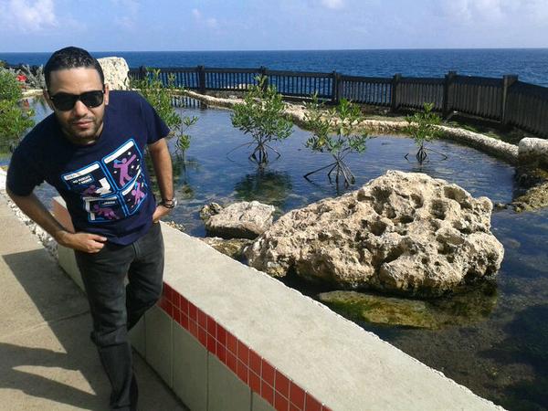 Ecasadito's tweet photo. Dia de acuario nacional... http://t.co/OnNYS5G6yQ