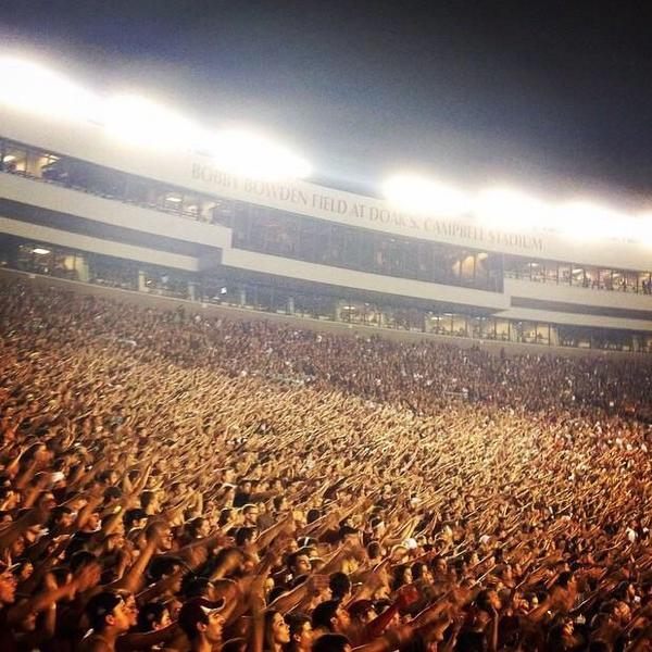 NoleGameday's tweet image. Dear Kansas City Fans,

This is how the Chop is done correctly.

                Sincerely,
                FSU Fans