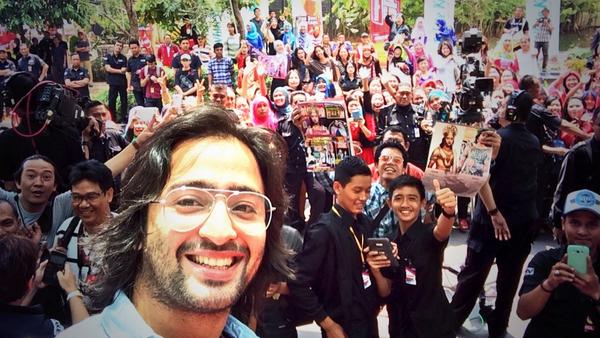 Embedded image permalink