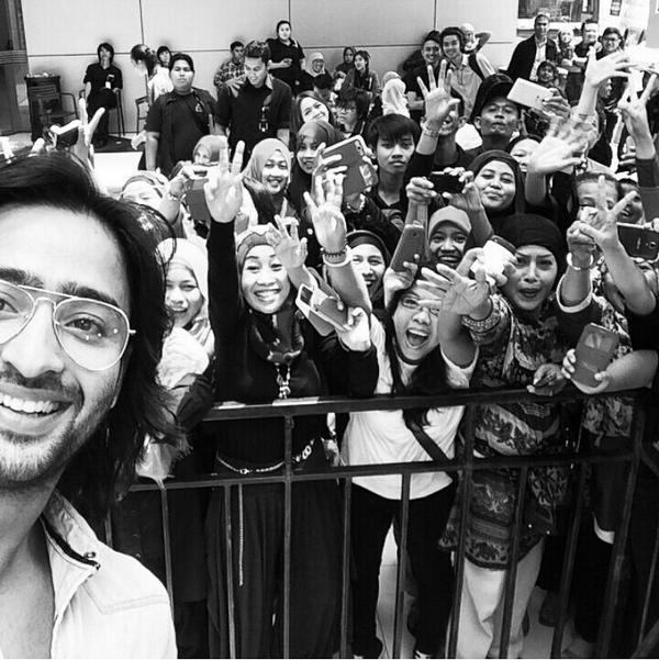 Embedded image permalink