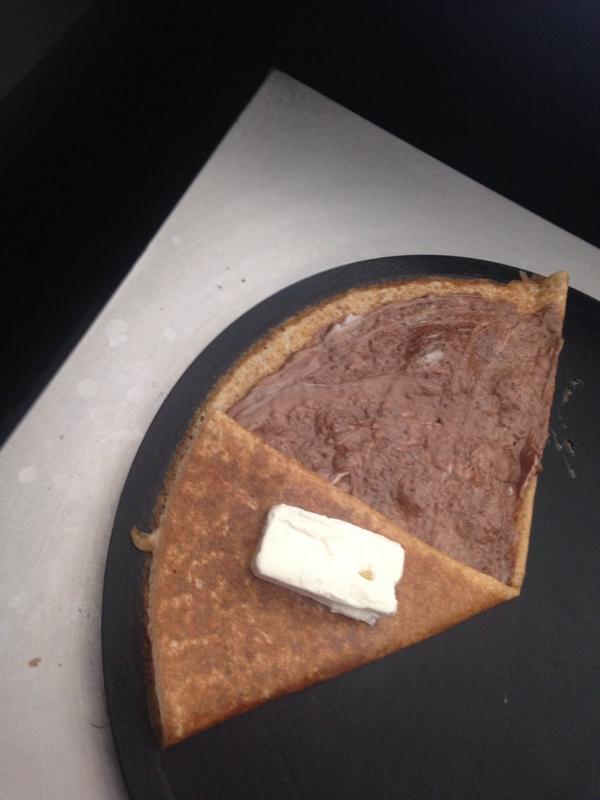 HawaiianPDValle's tweet image. Mañana 2x1 en CREPAS dulces. Te esperamos de 3 a 6. Si muestras este tweet te regalamos unos nachos!!!!!!