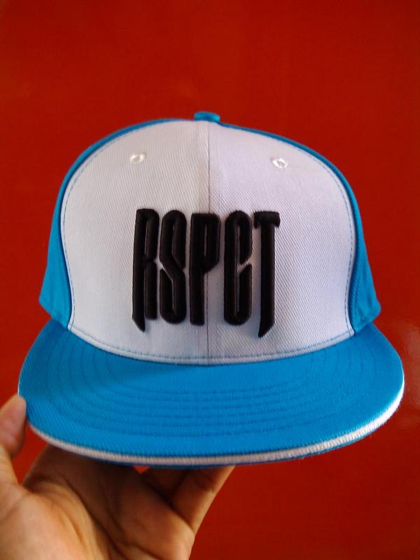Snapback <a href="/RESPECTBali/">RESPECT APPAREL</a> sudah terdisplay rapi <a href="/FredericStore/">FREDERIC STORE DIV</a> ayani ,,